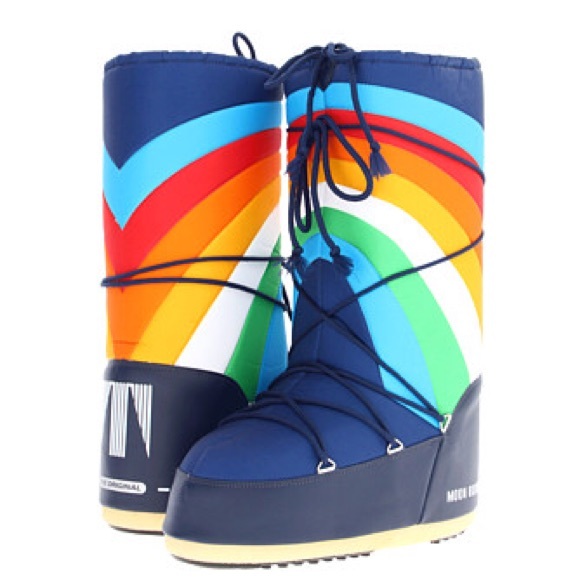 retro moon boots